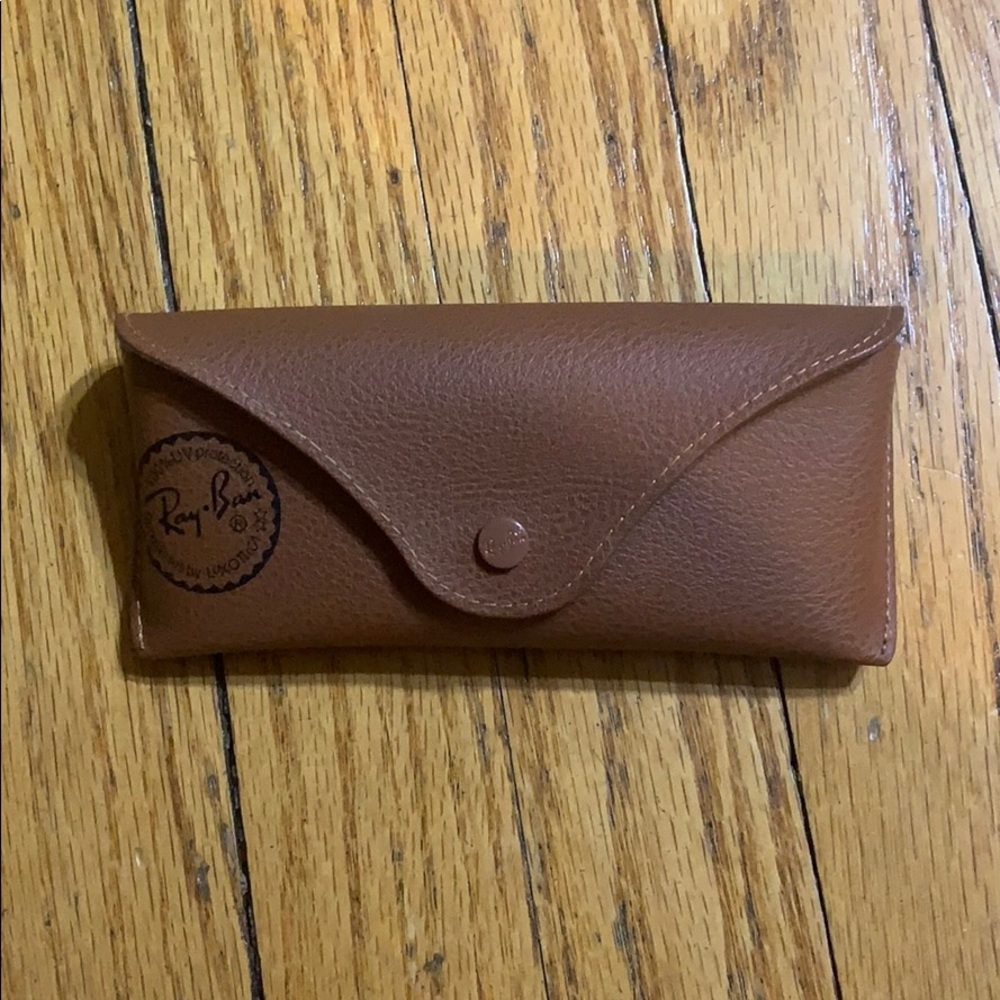 Brand new Ray-Ban sunglass case w/ cleaning cloth
